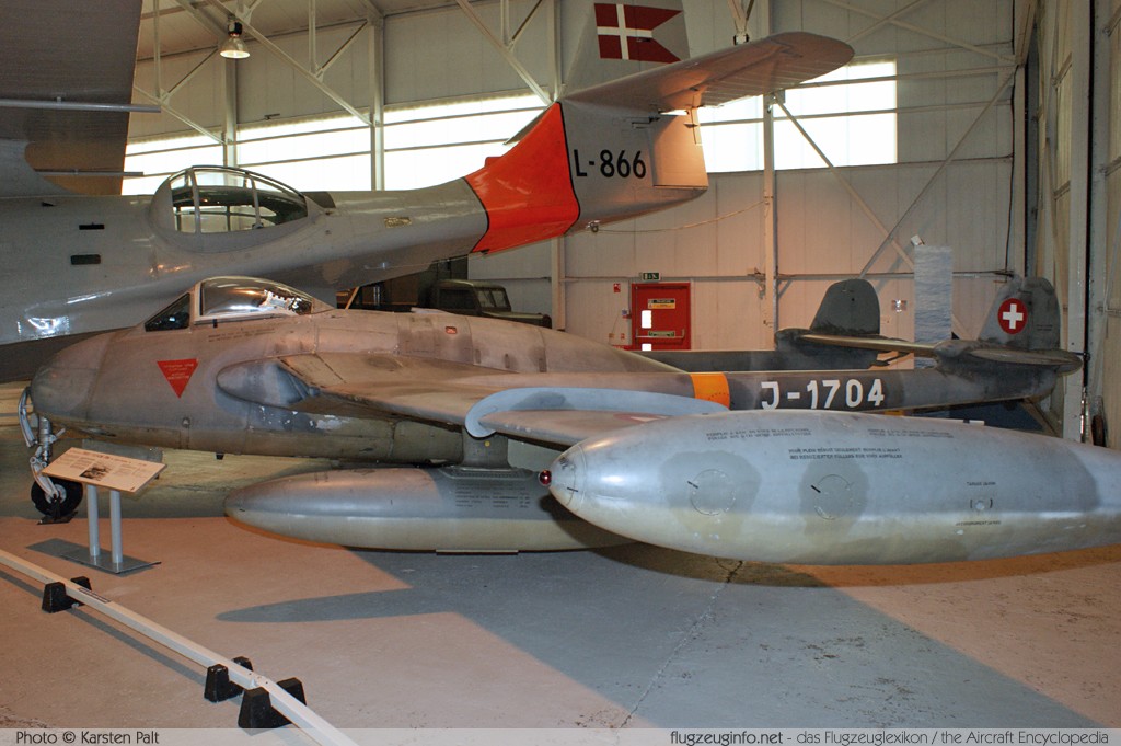 De Havilland (EFW) DH 112 Venom FB.54 Swiss Air Force / Schweizer Luftwaffe J-1704 874 Royal Air Force Museum Cosford Shifnal, Shropshire 2013-05-17 � Karsten Palt, ID 6682 De Havilland (EFW) DH 112 Venom FB.54 Swiss Air Force / Schweizer Luftwaffe J-1704 874 Royal Air Force Museum Cosford Shifnal, Shropshire 2013-05-17 � Karsten Palt, ID 6682