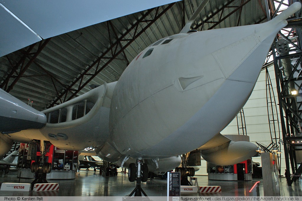 Handley Page H.P.80 Victor K2 Royal Air Force XH672 Royal Air Force Museum Cosford Shifnal, Shropshire 2013-05-17 � Karsten Palt, ID 6705 Handley Page H.P.80 Victor K2 Royal Air Force XH672 Royal Air Force Museum Cosford Shifnal, Shropshire 2013-05-17 � Karsten Palt, ID 6705