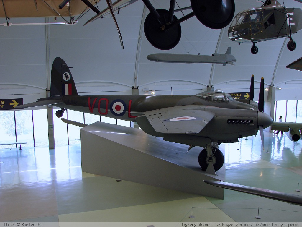 De Havilland DH 98 Mosquito B.35 Royal Air Force TJ138 7607M Royal Air Force Museum London-Hendon 2008-07-16 � Karsten Palt, ID 1274 De Havilland DH 98 Mosquito B.35 Royal Air Force TJ138 7607M Royal Air Force Museum London-Hendon 2008-07-16 � Karsten Palt, ID 1274