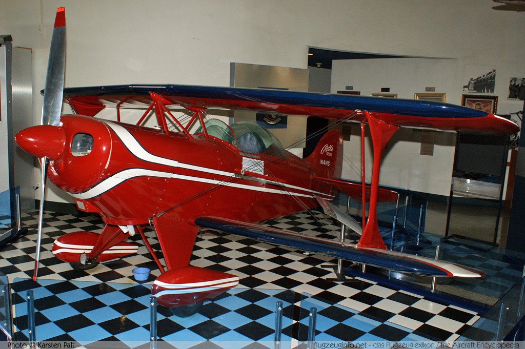 Pitts (Short) S-1S N4HS 10034 San Diego Air and Space Museum San Diego, CA 2012-06-14 � Karsten Palt, ID 6175 Pitts (Short) S-1S N4HS 10034 San Diego Air and Space Museum San Diego, CA 2012-06-14 � Karsten Palt, ID 6175