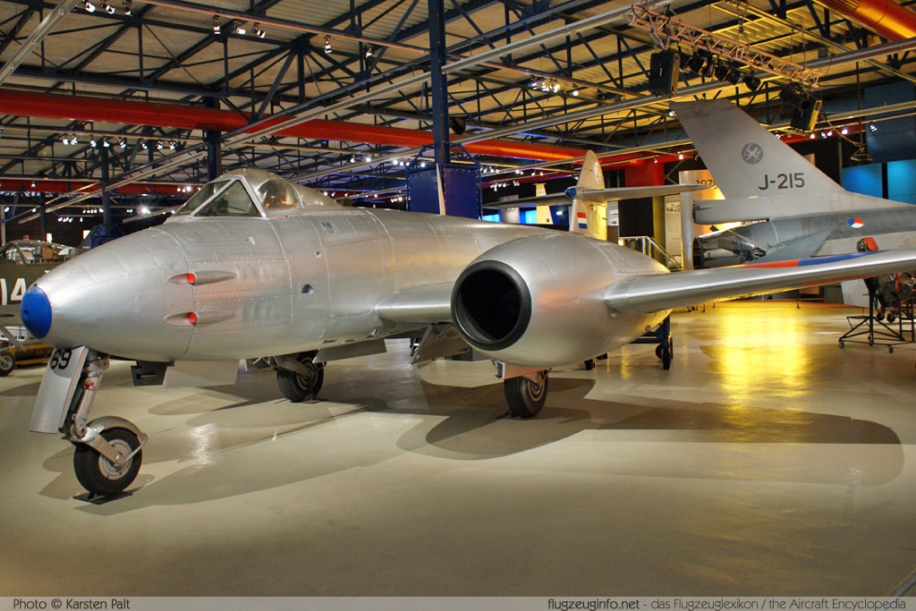 Gloster Meteor F.4 Royal Netherlands AF / Koninklijke Luchtmacht I-69 VZ409 Militaire Luchtvaart Museum Soesterberg 2009-06-25 � Karsten Palt, ID 2483 Gloster Meteor F.4 Royal Netherlands AF / Koninklijke Luchtmacht I-69 VZ409 Militaire Luchtvaart Museum Soesterberg 2009-06-25 � Karsten Palt, ID 2483
