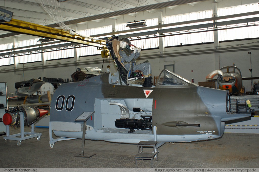 Museum für Luftfahrt und Technik Wernigerode 2011-01-02 � Karsten Palt, ID 4466 Museum für Luftfahrt und Technik Wernigerode 2011-01-02 � Karsten Palt, ID 4466