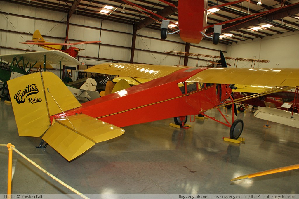 Curtiss Robin J-1  NC3865B 469 Yanks Air Museum Chino, CA 2012-06-12 � Karsten Palt, ID 6276