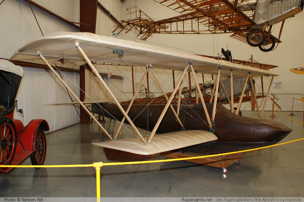 Thomas Pigeon Flying Boat Yanks Air Museum Chino, CA 2012-06-12 � Karsten Palt, ID 6347 Thomas Pigeon Flying Boat Yanks Air Museum Chino, CA 2012-06-12 � Karsten Palt, ID 6347
