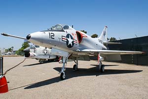 Douglas A-4C Skyhawk United States Marine Corps 148492 WP-12 12685 © Karsten Palt