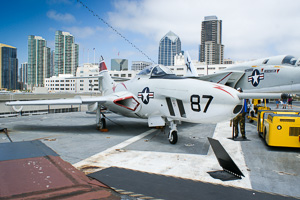 Grumman F9F-8P Cougar United States Navy 141702, PP-87 © Karsten Palt