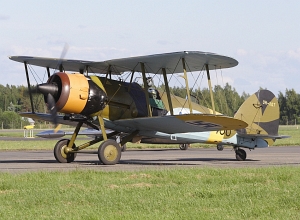 Gloster Gauntlet II, OH-XGT / GT-400, c/n G5/35957 © Ilkka Portti