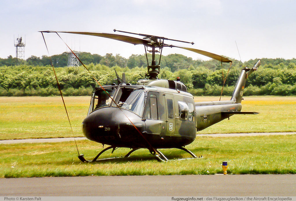 Bell Helicopter 205 UH-1D German Army Aviation / Heer 73+20 8440 Open Dagen Koninklijke Luchtmacht 2003 Vliegbais Twente (EHTW / ENS) 2003-06-21 � Karsten Palt, ID 12030 Bell Helicopter 205 UH-1D German Army Aviation / Heer 73+20 8440 Open Dagen Koninklijke Luchtmacht 2003 Vliegbais Twente (EHTW / ENS) 2003-06-21 � Karsten Palt, ID 12030