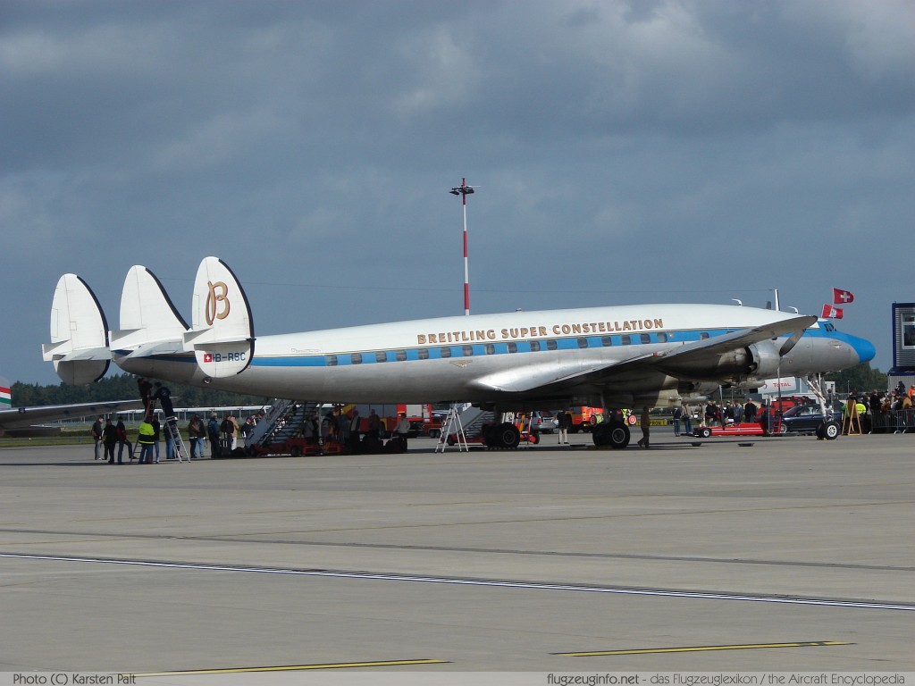 Lockheed L-1049F Super Constellation C-121C Super Constellation Flyers HB-RSC 1049F-4175 Airport-Days 2007 Hamburg-Fuhlsbüttel (EDDH / HAM) 2007-09-15 � Karsten Palt, ID 701 Lockheed L-1049F Super Constellation C-121C Super Constellation Flyers HB-RSC 1049F-4175 Airport-Days 2007 Hamburg-Fuhlsbüttel (EDDH / HAM) 2007-09-15 � Karsten Palt, ID 701
