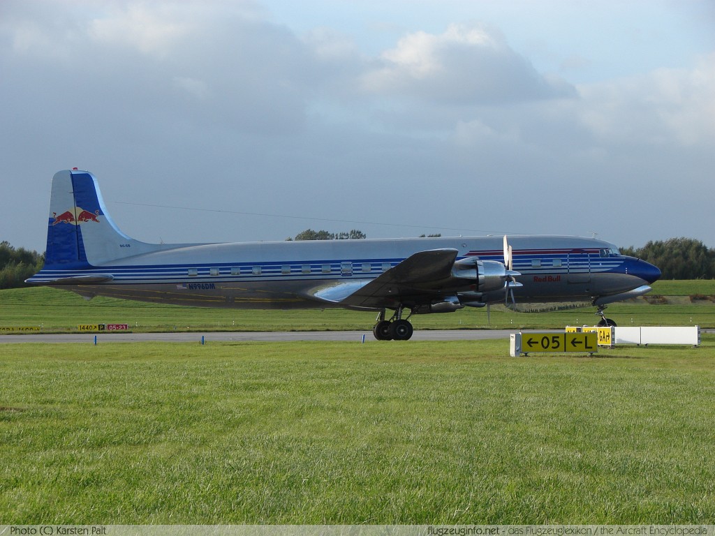 Douglas DC-6B Flying Bulls N996DM 45563 / 1034 Airport-Days 2007 Hamburg-Fuhlsbüttel (EDDH / HAM) 2007-09-15 � Karsten Palt, ID 705 Douglas DC-6B Flying Bulls N996DM 45563 / 1034 Airport-Days 2007 Hamburg-Fuhlsbüttel (EDDH / HAM) 2007-09-15 � Karsten Palt, ID 705