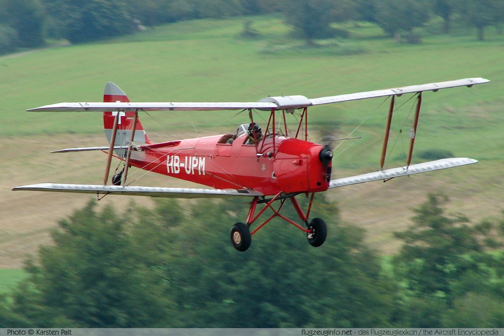 De Havilland DH 82 A Tiger Moth HB-UPM DHNZ 135R Oldtimer-Fliegertreffen 2007 Kirchheim unter Teck - Hahnweide (EDST) 2007-09-08 � Karsten Palt, ID 597 De Havilland DH 82 A Tiger Moth HB-UPM DHNZ 135R Oldtimer-Fliegertreffen 2007 Kirchheim unter Teck - Hahnweide (EDST) 2007-09-08 � Karsten Palt, ID 597