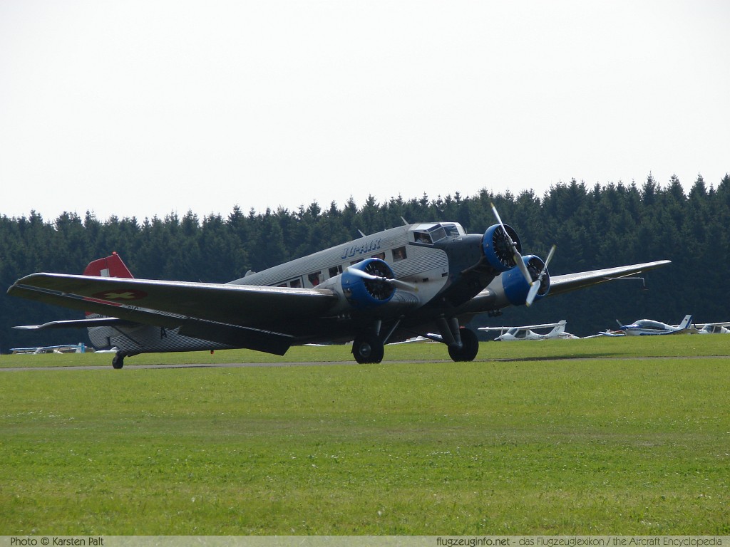 Junkers Ju 52/3m g4e JU-Air HB-HOT 6595 Flugtag Breitscheid 2008 Breitscheid (EDGB) 2008-08-17 � Karsten Palt, ID 1359 Junkers Ju 52/3m g4e JU-Air HB-HOT 6595 Flugtag Breitscheid 2008 Breitscheid (EDGB) 2008-08-17 � Karsten Palt, ID 1359