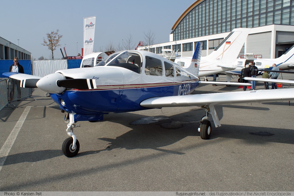 Piper PA-28R-201 Arrow II D-EGTA AERO Friedrichshafen 2009 Friedrichshafen (EDNY / FDH) 2009-04-03 � Karsten Palt, ID 1741 Piper PA-28R-201 Arrow II D-EGTA AERO Friedrichshafen 2009 Friedrichshafen (EDNY / FDH) 2009-04-03 � Karsten Palt, ID 1741
