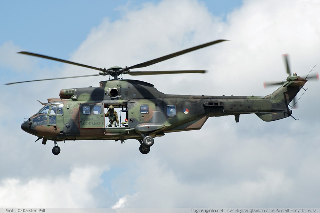 Eurocopter AS-532U2 Cougar Royal Netherlands AF / Koninklijke Luchtmacht S-438 2438 Luchtmachtdagen 2009 Volkel (EHVK / UDE) 2009-06-19 � Karsten Palt, ID 2360