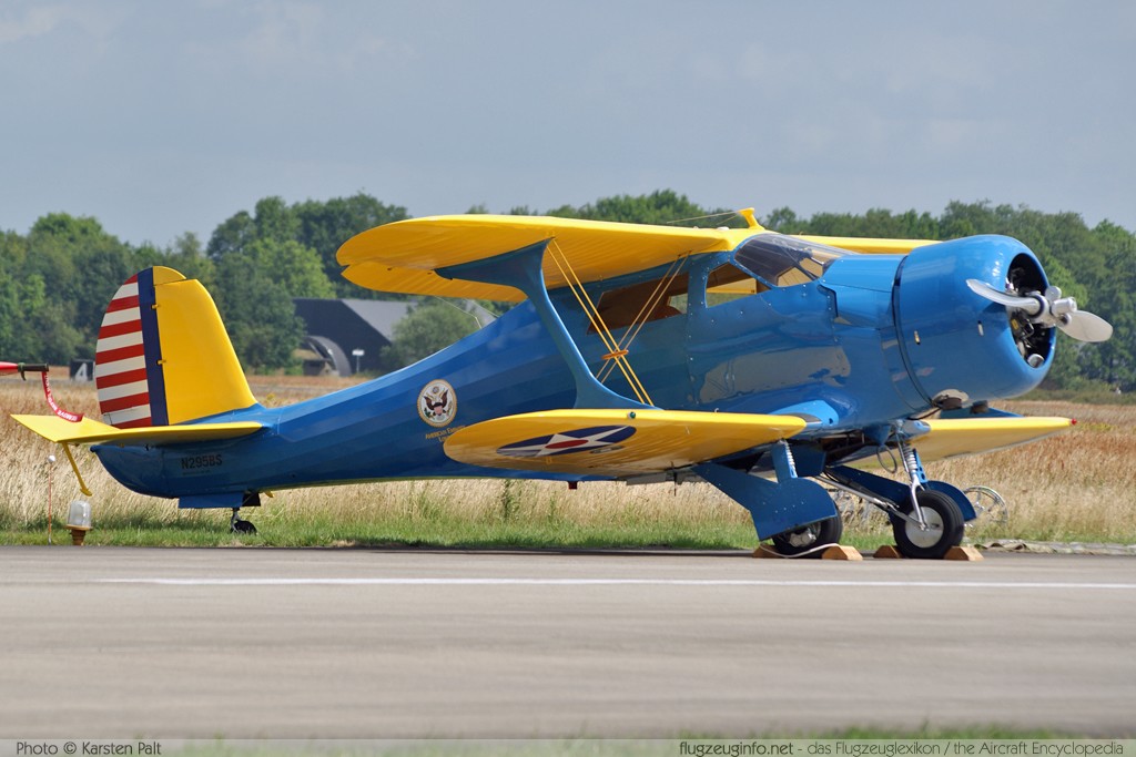 Beech D17S Staggerwing / YC-43 N295BS 295 Luchtmachtdagen 2009 Volkel (EHVK / UDE) 2009-06-19 � Karsten Palt, ID 2345 Beech D17S Staggerwing / YC-43 N295BS 295 Luchtmachtdagen 2009 Volkel (EHVK / UDE) 2009-06-19 � Karsten Palt, ID 2345