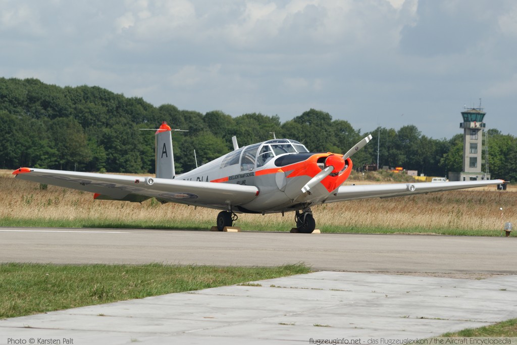 Saab 91D Safir Stichting Levende Oude Luchtvaart PH-RLA 91-367 Luchtmachtdagen 2009 Volkel (EHVK / UDE) 2009-06-19 � Karsten Palt, ID 2355 Saab 91D Safir Stichting Levende Oude Luchtvaart PH-RLA 91-367 Luchtmachtdagen 2009 Volkel (EHVK / UDE) 2009-06-19 � Karsten Palt, ID 2355