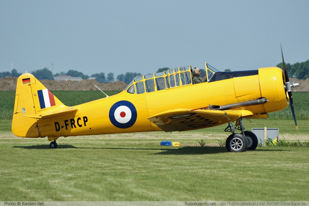 North American (Noorduyn) AT-16ND / Harvard IIB D-FRCP 14A-868 Oostwold Airport Airshow 2009 Oostwold - Groningen Airport (EHOW) 2009-06-01 � Karsten Palt, ID 2177 North American (Noorduyn) AT-16ND / Harvard IIB D-FRCP 14A-868 Oostwold Airport Airshow 2009 Oostwold - Groningen Airport (EHOW) 2009-06-01 � Karsten Palt, ID 2177