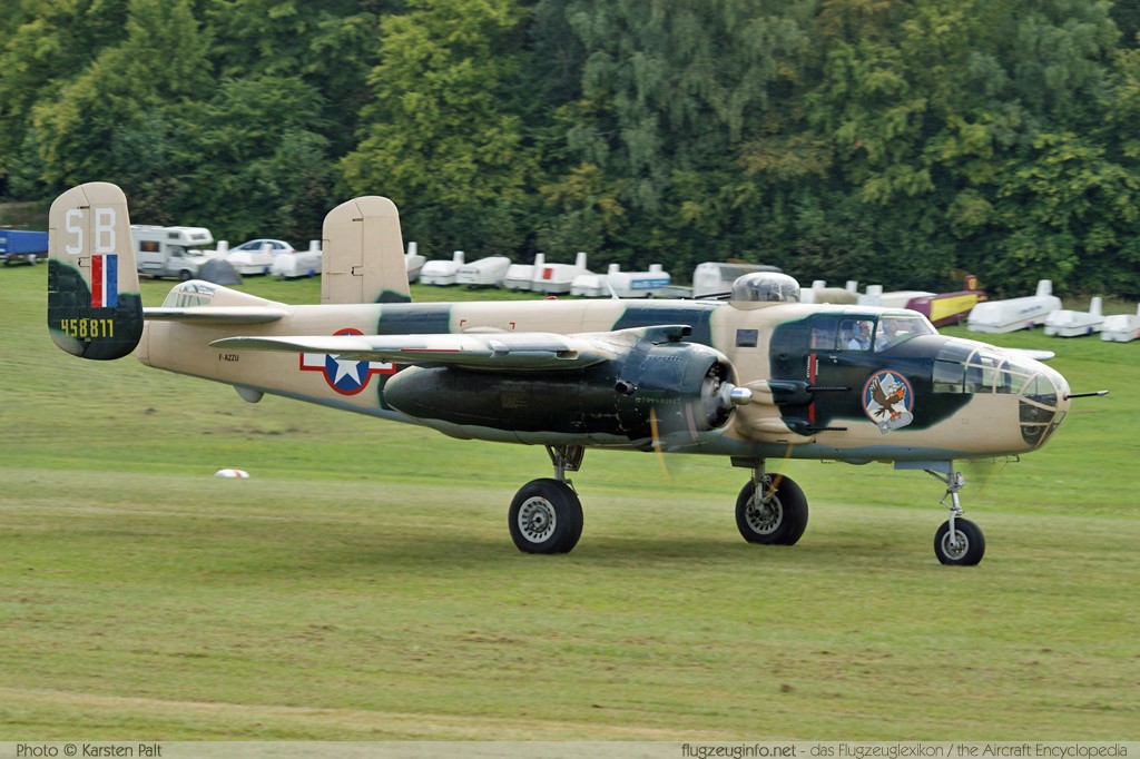 North American B-25J Mitchell Amicale Jean-Baptiste Salis F-AZZU 108-47562 Oldtimer-Fliegertreffen 2009 Kirchheim unter Teck - Hahnweide (EDST) 2009-09-05 � Karsten Palt, ID 2692 North American B-25J Mitchell Amicale Jean-Baptiste Salis F-AZZU 108-47562 Oldtimer-Fliegertreffen 2009 Kirchheim unter Teck - Hahnweide (EDST) 2009-09-05 � Karsten Palt, ID 2692