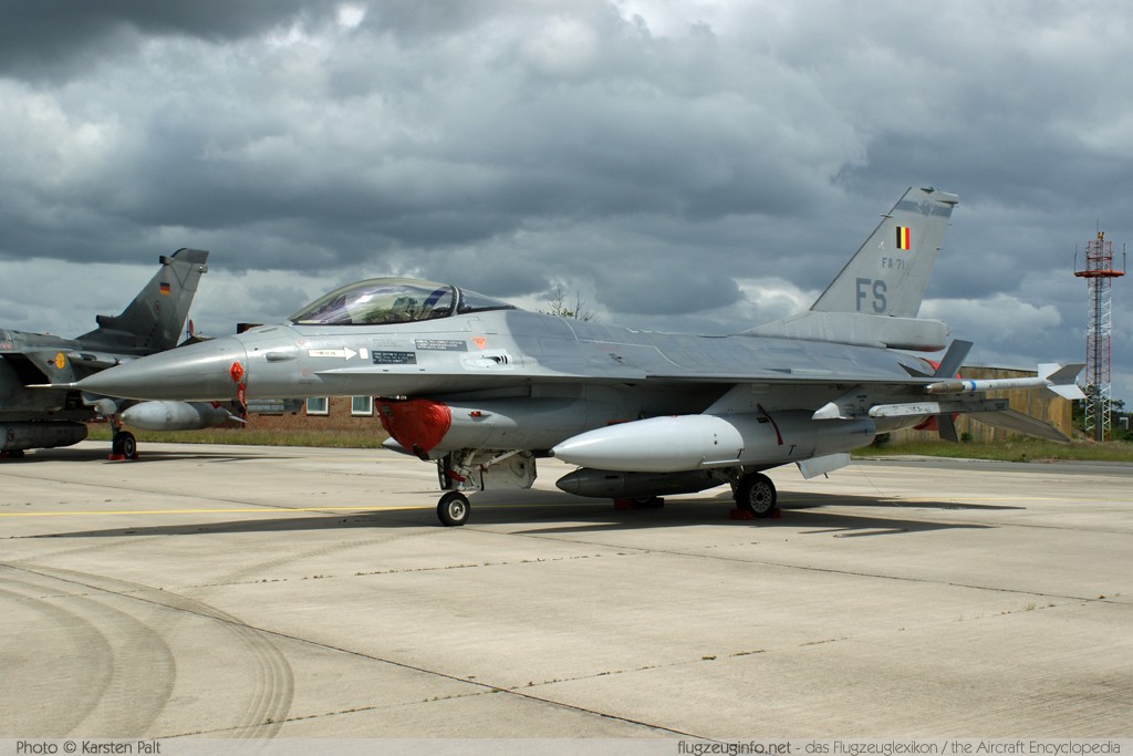 General Dynamics / Lockheed Martin F-16AM Belgian Air Component FA-71 6H-71 Spotterday JG 71 R 2009 Wittmund-Wittmundhafen (ETNT) 2009-06-05 � Karsten Palt, ID 2291 General Dynamics / Lockheed Martin F-16AM Belgian Air Component FA-71 6H-71 Spotterday JG 71 R 2009 Wittmund-Wittmundhafen (ETNT) 2009-06-05 � Karsten Palt, ID 2291