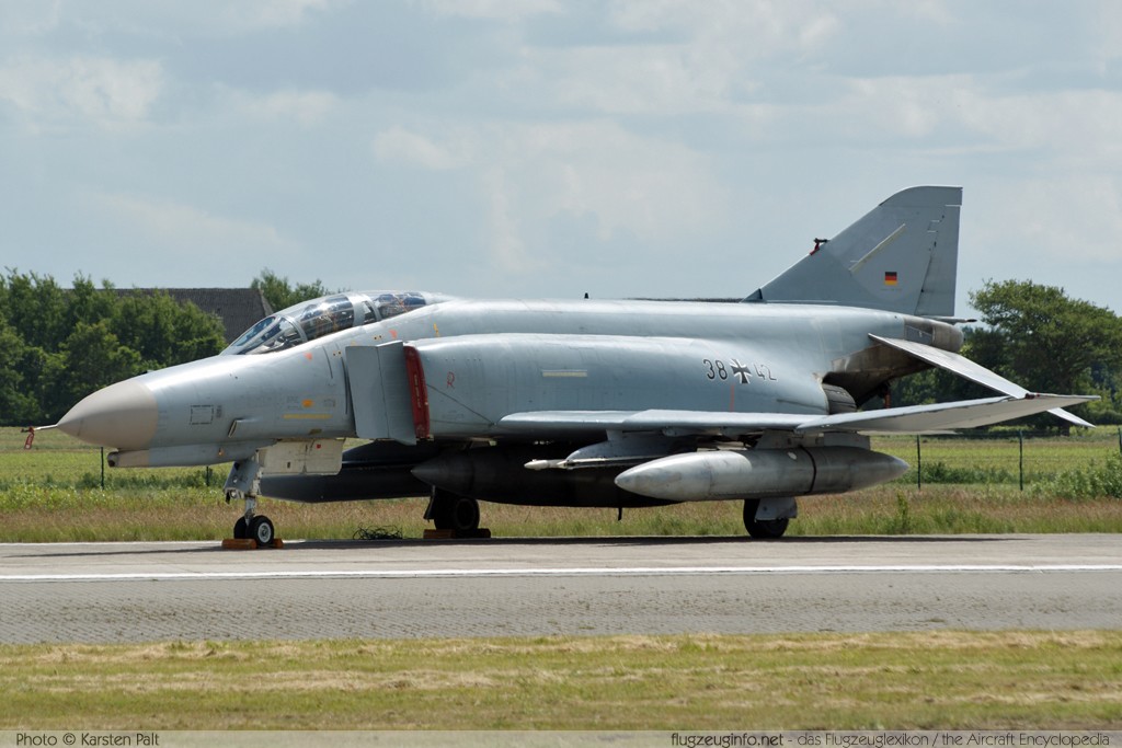 McDonnell F-4F Phantom II German Air Force / Luftwaffe 38+42 4731 Spotterday JG 71 R 2009 Wittmund-Wittmundhafen (ETNT) 2009-06-05 � Karsten Palt, ID 2272 McDonnell F-4F Phantom II German Air Force / Luftwaffe 38+42 4731 Spotterday JG 71 R 2009 Wittmund-Wittmundhafen (ETNT) 2009-06-05 � Karsten Palt, ID 2272