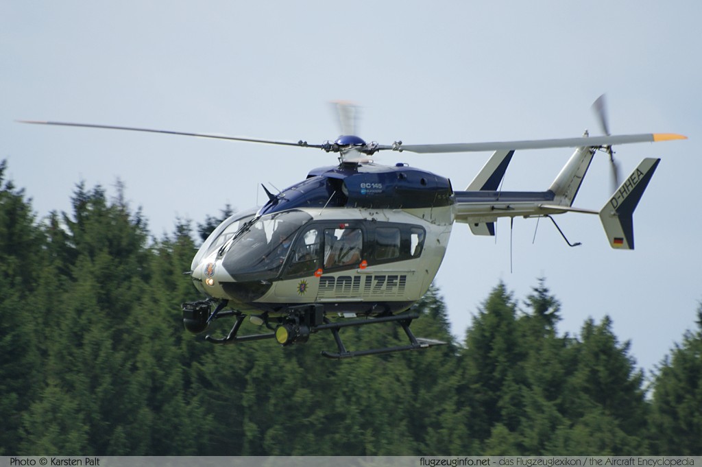 Eurocopter EC 145 Polizei Hessen D-HHEA 9004 Flugtag Breitscheid 2010 Breitscheid (EDGB) 2010-08-22 � Karsten Palt, ID 3962