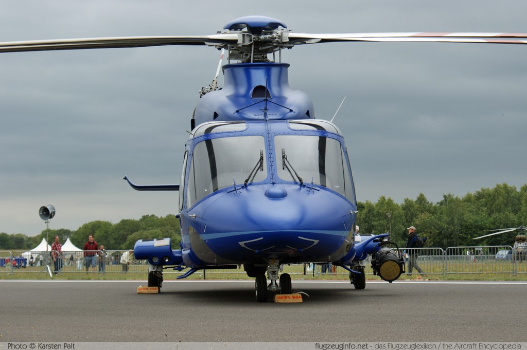 AgustaWestland AW139 Netherlands Police / Politie Luchtvaartdienst PH-PXZ 31250 Luchtmachtdagen 2010 Gilze-Rijen (EHGR) 2010-06-18 � Karsten Palt, ID 3287