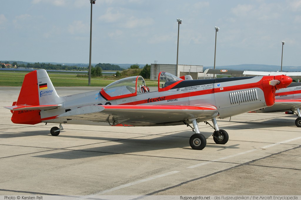 Moravan Zlin Z-526 AFS D-EWQC 1207 Flugtage Bautzen 2013 Bautzen (EDAB) 2013-08-10 � Karsten Palt, ID 7743 Moravan Zlin Z-526 AFS D-EWQC 1207 Flugtage Bautzen 2013 Bautzen (EDAB) 2013-08-10 � Karsten Palt, ID 7743