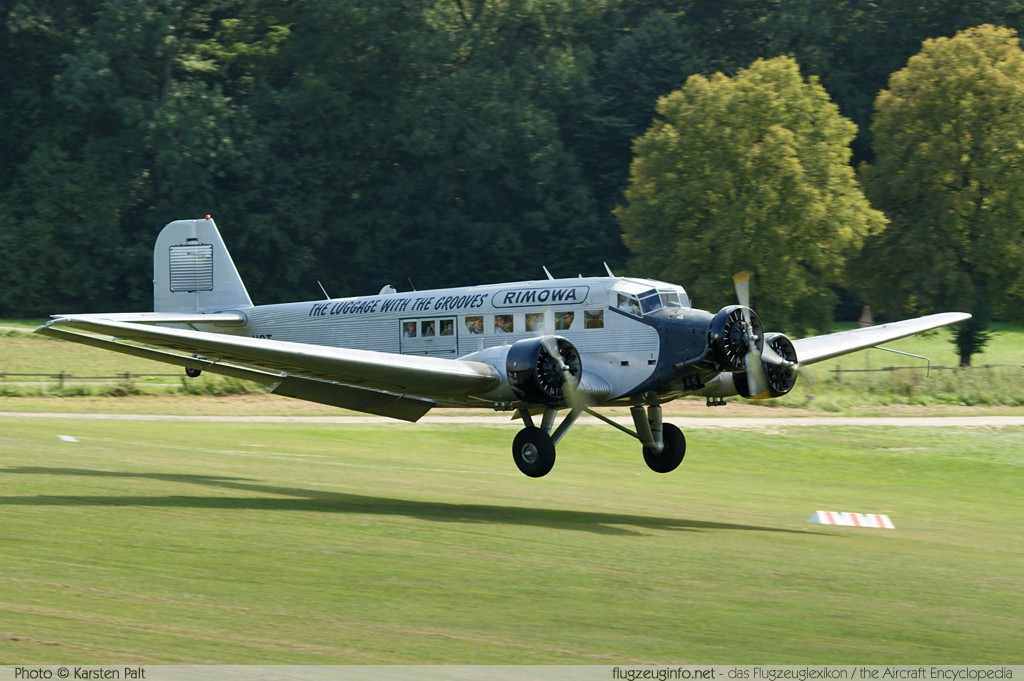 Junkers Ju 52/3m g4e JU-Air HB-HOT 6595 Oldtimer-Fliegertreffen 2013 Kirchheim unter Teck - Hahnweide (EDST) 2013-09-06 � Karsten Palt, ID 7318