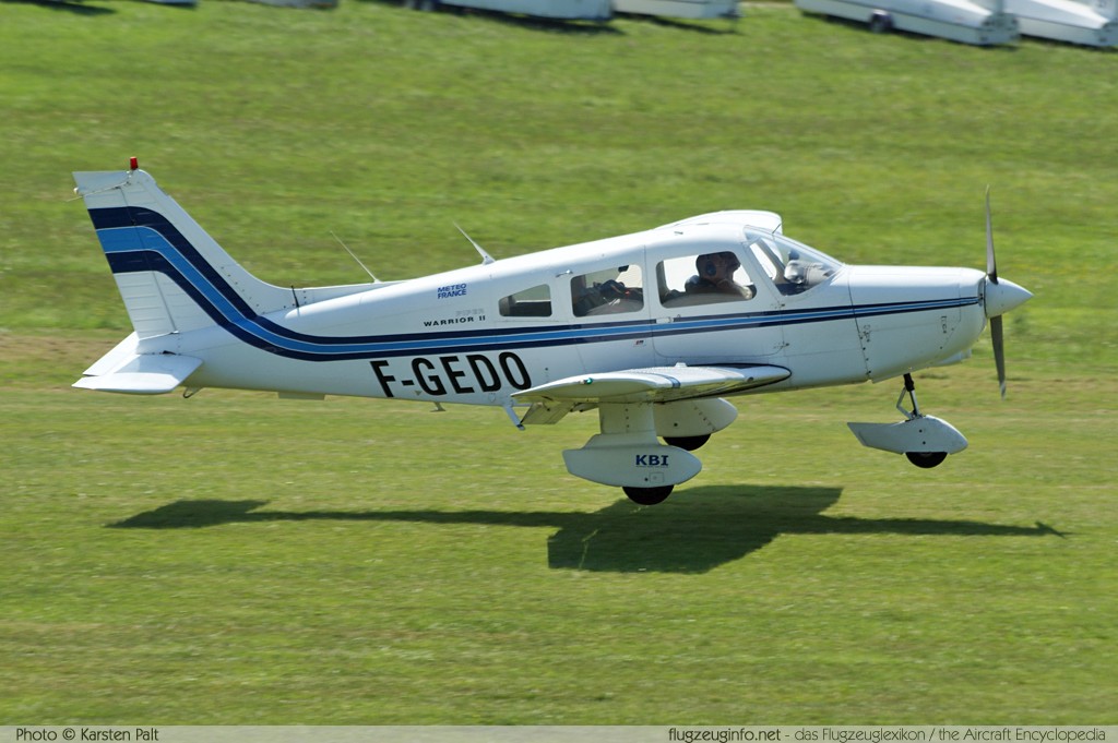 Piper PA-28-161 Warrior II F-GEDO 28-7916004 Oldtimer-Fliegertreffen 2013 Kirchheim unter Teck - Hahnweide (EDST) 2013-09-06 � Karsten Palt, ID 7344 Piper PA-28-161 Warrior II F-GEDO 28-7916004 Oldtimer-Fliegertreffen 2013 Kirchheim unter Teck - Hahnweide (EDST) 2013-09-06 � Karsten Palt, ID 7344