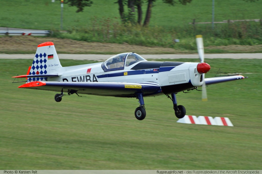 Moravan Zlin Z-526 AFS  D-EWBA 1301 Oldtimer-Fliegertreffen 2013 Kirchheim unter Teck - Hahnweide (EDST) 2013-09-06 � Karsten Palt, ID 7374