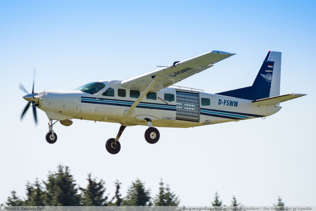 Cessna 208B Grand Caravan Skydive Westerwald D-FSWW 208B0639 Flugtag Breitscheid 2015 Breitscheid (EDGB) 2015-08-30 � Karsten Palt, ID 12091
