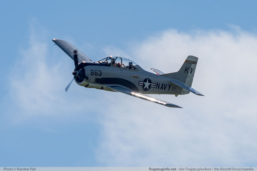 North American T-28B Trojan NX377WW 200-140 Flugtag Breitscheid 2015 Breitscheid (EDGB) 2015-08-30 � Karsten Palt, ID 12119 North American T-28B Trojan NX377WW 200-140 Flugtag Breitscheid 2015 Breitscheid (EDGB) 2015-08-30 � Karsten Palt, ID 12119