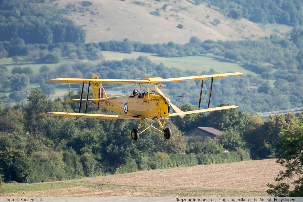 De Havilland DH 82A Tiger Moth II  D-ETHC 82018 Oldtimer-Fliegertreffen 2016 Kirchheim unter Teck - Hahnweide (EDST) 2016-09-10 � Karsten Palt, ID 13399