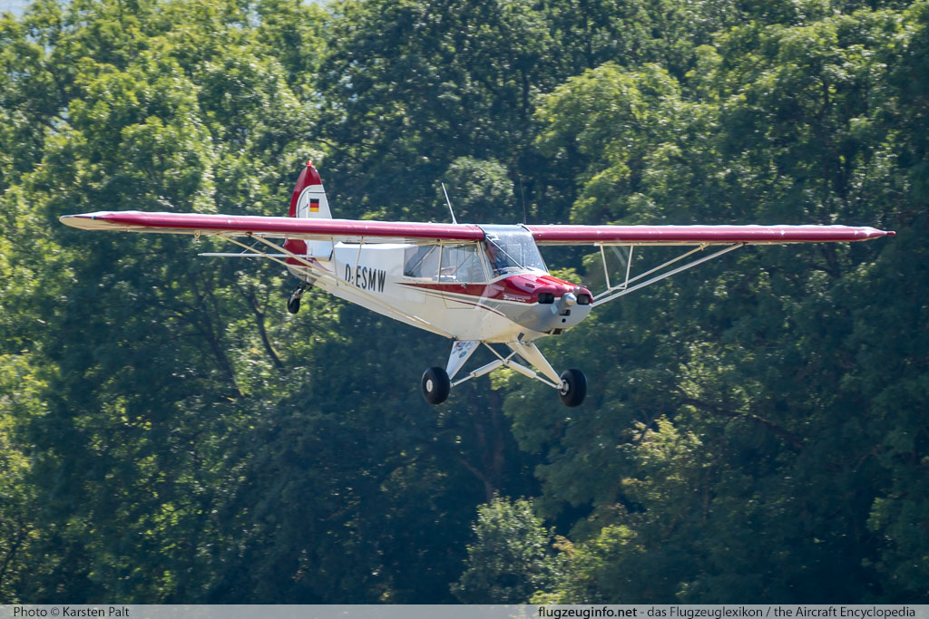 Piper PA-18-95 Super Cub D-ESMW 18-1522 Oldtimer-Fliegertreffen 2016 Kirchheim unter Teck - Hahnweide (EDST) 2016-09-10 � Karsten Palt, ID 13547 Piper PA-18-95 Super Cub D-ESMW 18-1522 Oldtimer-Fliegertreffen 2016 Kirchheim unter Teck - Hahnweide (EDST) 2016-09-10 � Karsten Palt, ID 13547