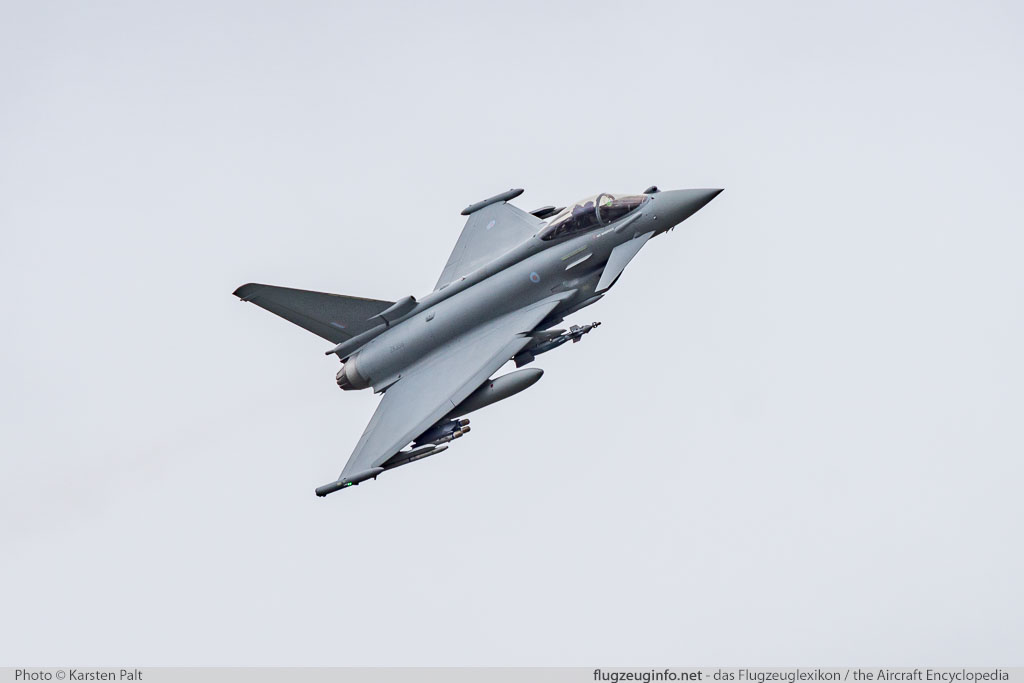 Eurofighter EF2000 Typhoon FGR4 Royal Air Force ZK356 423/BS117 Royal International Air Tattoo 2016 RAF Fairford (EGVA / FFD) 2016-07-09 � Karsten Palt, ID 12831 Eurofighter EF2000 Typhoon FGR4 Royal Air Force ZK356 423/BS117 Royal International Air Tattoo 2016 RAF Fairford (EGVA / FFD) 2016-07-09 � Karsten Palt, ID 12831