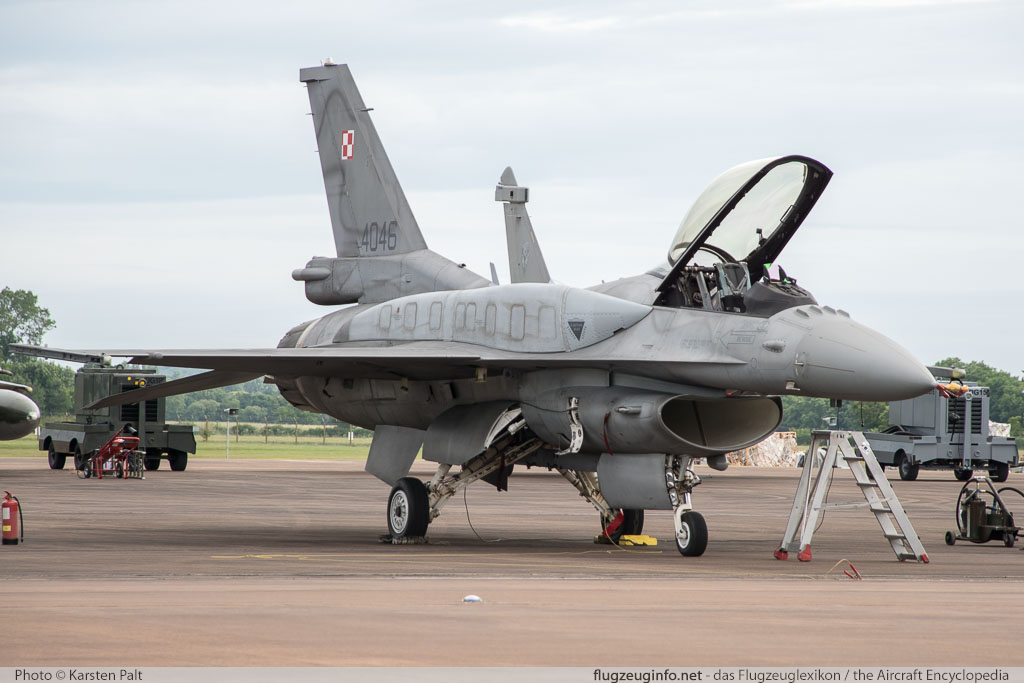 Lockheed Martin F-16C Fighting Falcon Polish Air Force 4046 JC-7 Royal International Air Tattoo 2016 RAF Fairford (EGVA / FFD) 2016-07-09 � Karsten Palt, ID 12864 Lockheed Martin F-16C Fighting Falcon Polish Air Force 4046 JC-7 Royal International Air Tattoo 2016 RAF Fairford (EGVA / FFD) 2016-07-09 � Karsten Palt, ID 12864