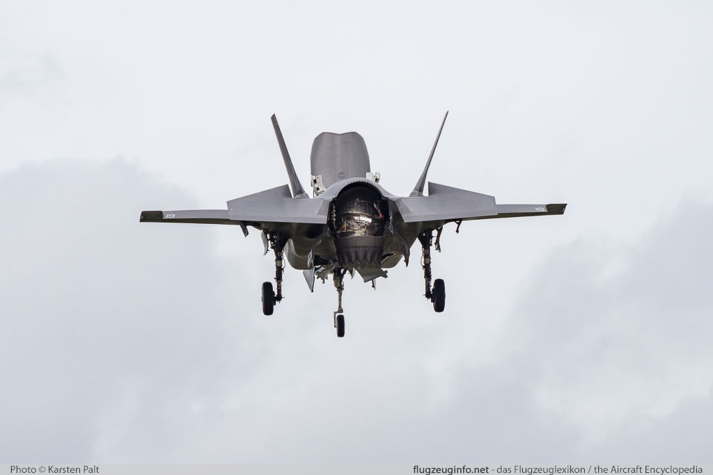 Lockheed Martin F-35B Lightning II United States Marine Corps (USMC) 168727 BF-29 Royal International Air Tattoo 2016 RAF Fairford (EGVA / FFD) 2016-07-09 � Karsten Palt, ID 12879 Lockheed Martin F-35B Lightning II United States Marine Corps (USMC) 168727 BF-29 Royal International Air Tattoo 2016 RAF Fairford (EGVA / FFD) 2016-07-09 � Karsten Palt, ID 12879