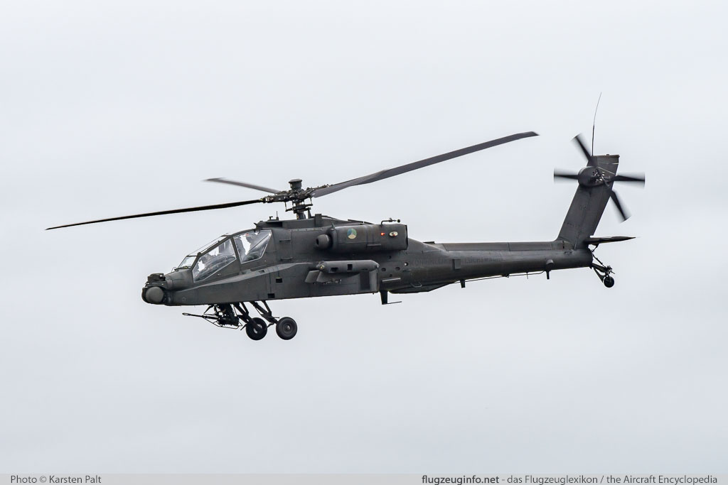 McDonnell Douglas / Boeing AH-64D Apache Royal Netherlands AF / Koninklijke Luchtmacht Q-18 DN018 Royal International Air Tattoo 2016 RAF Fairford (EGVA / FFD) 2016-07-09 � Karsten Palt, ID 12888