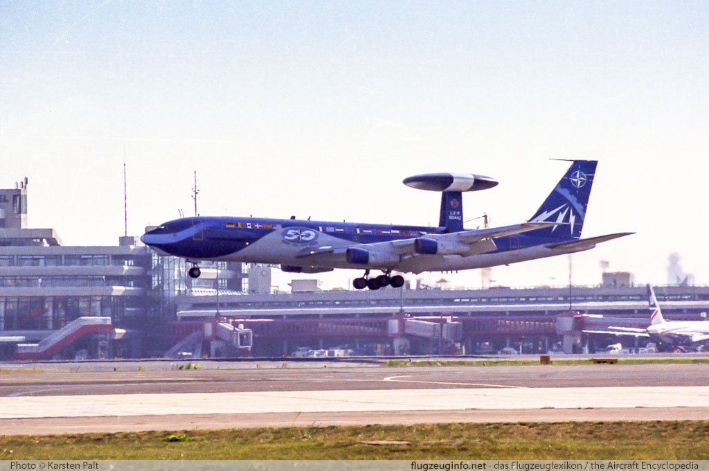 Boeing E-3A Sentry (707-300) NATO LX-N90442 22855 / 945  Berlin-Tegel (EDDT / TXL) 1999-09-02 � Karsten Palt, ID 11895