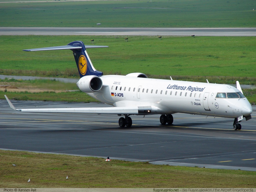 Canadair / Bombardier CRJ-700ER Lufthansa Cityline D-ACPB 10013 Düsseldorf International (EDDL / DUS) 2007-09-06 � Karsten Palt, ID 464 Canadair / Bombardier CRJ-700ER Lufthansa Cityline D-ACPB 10013 Düsseldorf International (EDDL / DUS) 2007-09-06 � Karsten Palt, ID 464