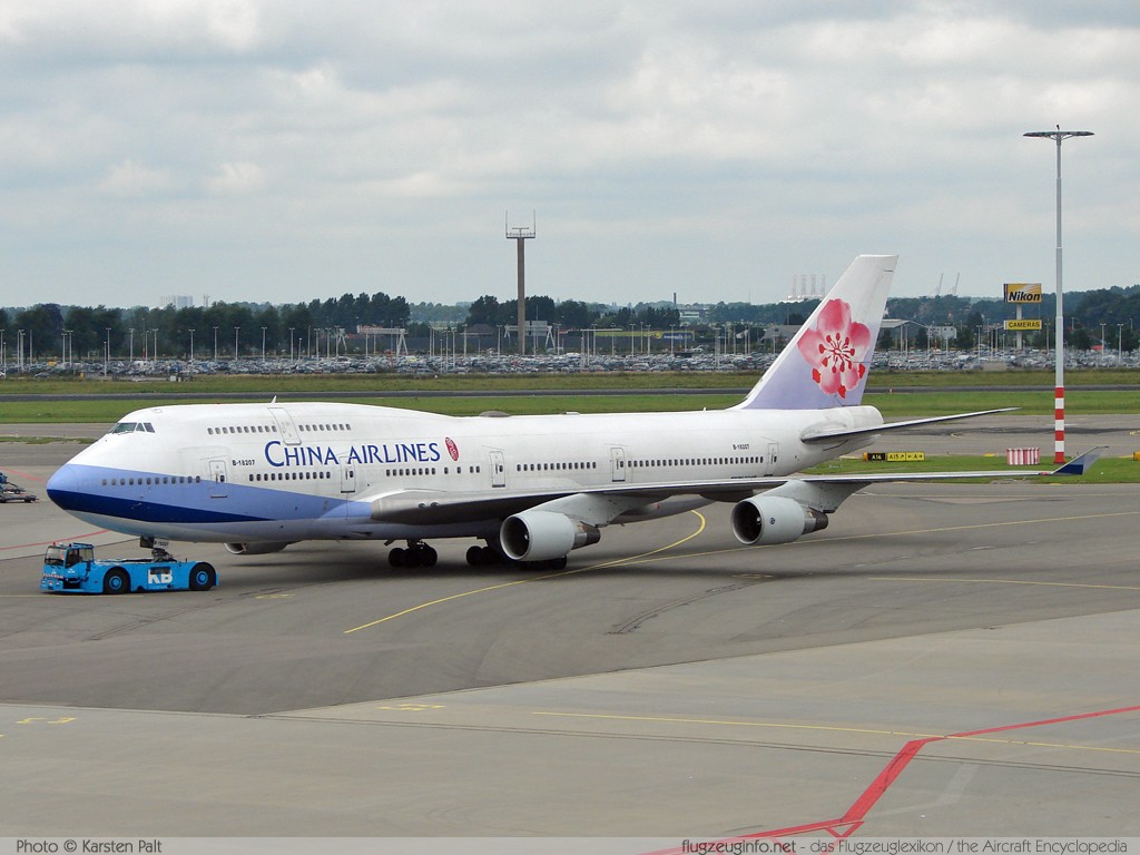 Boeing 747-409 China Airlines B-18207 29219 / 1176  Amsterdam-Schiphol (EHAM / AMS) 2007-06-17 � Karsten Palt, ID 310