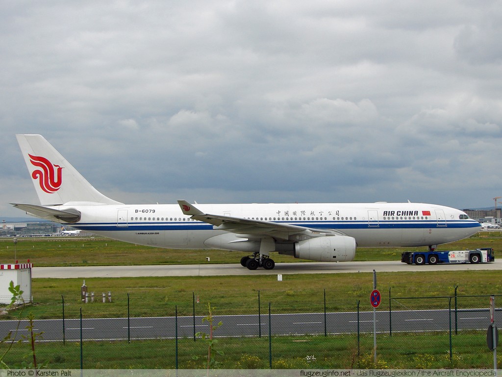Airbus A330-243 Air China B-6079 810 Frankfurt am Main (EDDF / FRA) 2007-09-09 � Karsten Palt, ID 639 Airbus A330-243 Air China B-6079 810 Frankfurt am Main (EDDF / FRA) 2007-09-09 � Karsten Palt, ID 639