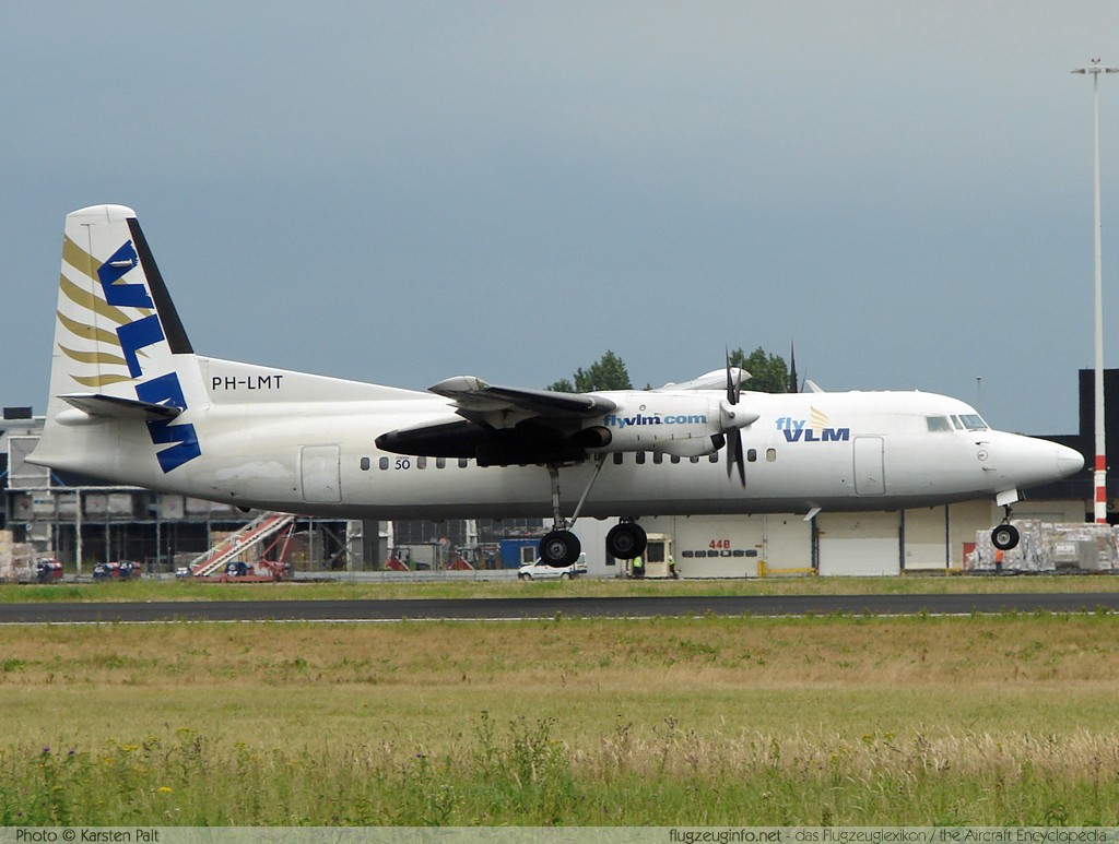 Fokker Fokker 50 VLM Airlines PH-LMT 20192 Amsterdam-Schiphol (EHAM / AMS) 2007-06-19 � Karsten Palt, ID 357 Fokker Fokker 50 VLM Airlines PH-LMT 20192 Amsterdam-Schiphol (EHAM / AMS) 2007-06-19 � Karsten Palt, ID 357