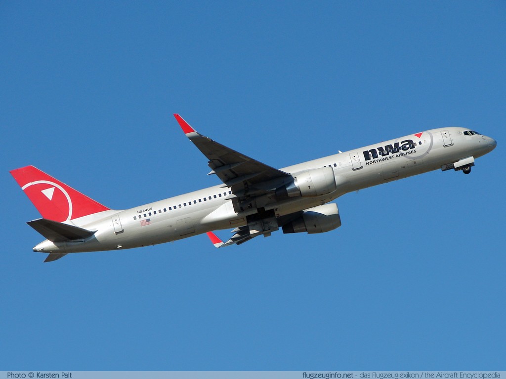 Boeing 757-2B7 (wl) Northwest Airlines N544US 26491 / 710 Düsseldorf International (EDDL / DUS) 2008-02-16 � Karsten Palt, ID 786 Boeing 757-2B7 (wl) Northwest Airlines N544US 26491 / 710 Düsseldorf International (EDDL / DUS) 2008-02-16 � Karsten Palt, ID 786