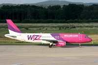 Airbus A320-232, Wizz Air, HA-LPM, c/n 3177, Mike Vallentin, 2008