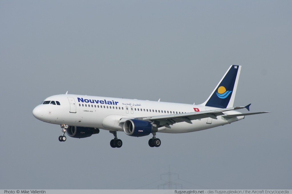 Airbus A320-214 Novelair Tunisie TS-INB 1175 Düsseldorf International (EDDL / DUS) 2008-10-18 � Mike Vallentin, ID 1558 Airbus A320-214 Novelair Tunisie TS-INB 1175 Düsseldorf International (EDDL / DUS) 2008-10-18 � Mike Vallentin, ID 1558
