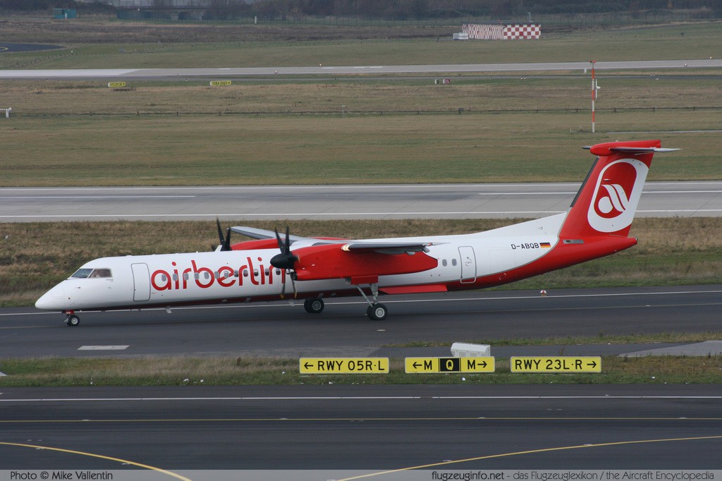 De Havilland Canada / Bombardier DHC-8-Q400 Air Berlin D-ABQB 4226 Düsseldorf International (EDDL / DUS) 2008-12-13 � Mike Vallentin, ID 1567 De Havilland Canada / Bombardier DHC-8-Q400 Air Berlin D-ABQB 4226 Düsseldorf International (EDDL / DUS) 2008-12-13 � Mike Vallentin, ID 1567