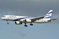 Boeing 757-258 El Al Israel Airlines 4X-EBU 26053 / 529  Frankfurt am Main (EDDF / FRA) 2009-09-06, Photo by: Karsten Palt