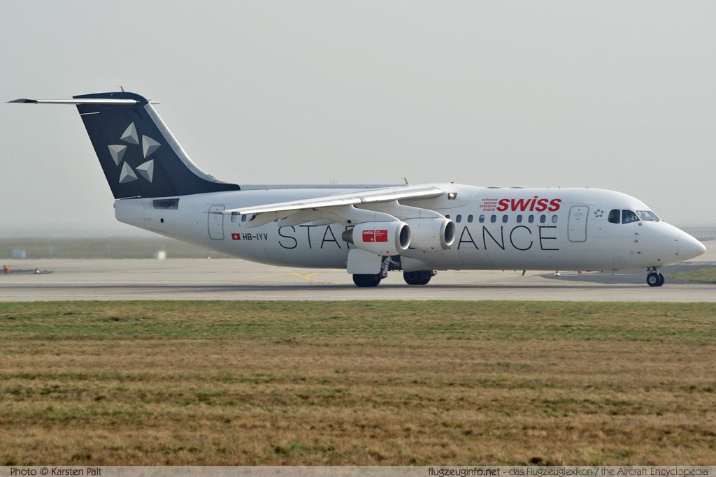 BAe AVRO RJ100 Swiss European Air Lines HB-IYV E3377 Frankfurt am Main (EDDF / FRA) 2009-04-05 � Karsten Palt, ID 2027 BAe AVRO RJ100 Swiss European Air Lines HB-IYV E3377 Frankfurt am Main (EDDF / FRA) 2009-04-05 � Karsten Palt, ID 2027
