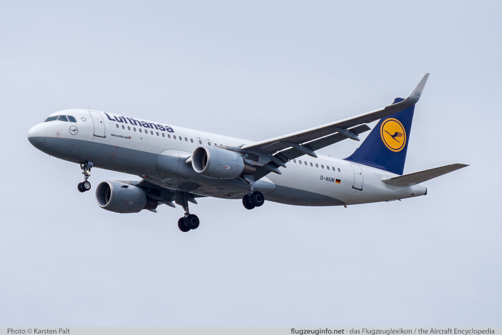 Airbus A320-214 Lufthansa D-AIUN 6549  London Heathrow (EGLL / LHR) 2016-07-08 � Karsten Palt, ID 12710